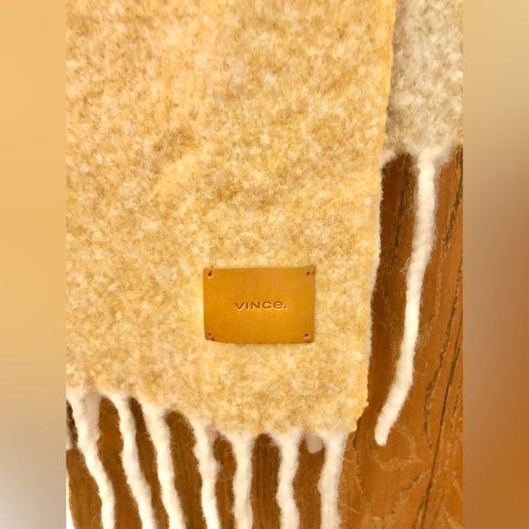 Vince Colorblock Fringed Alpaca Blend Scarf - Picture 7 of 8